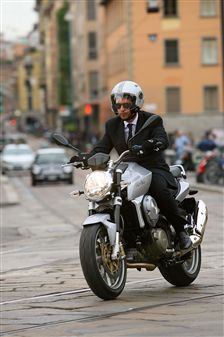Fahrbericht Aprilia NA 850 Mana: Stufen- aber nicht taktlos 
