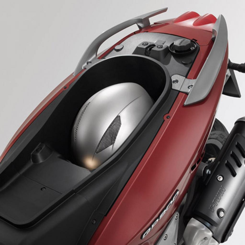 Fahrbericht Gilera GP 800: Die Krönung des Rollerbaus 