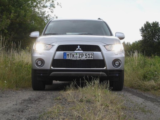 Fahrbericht Mitsubishi Outlander 2.2 DI-D: Stolze Gene