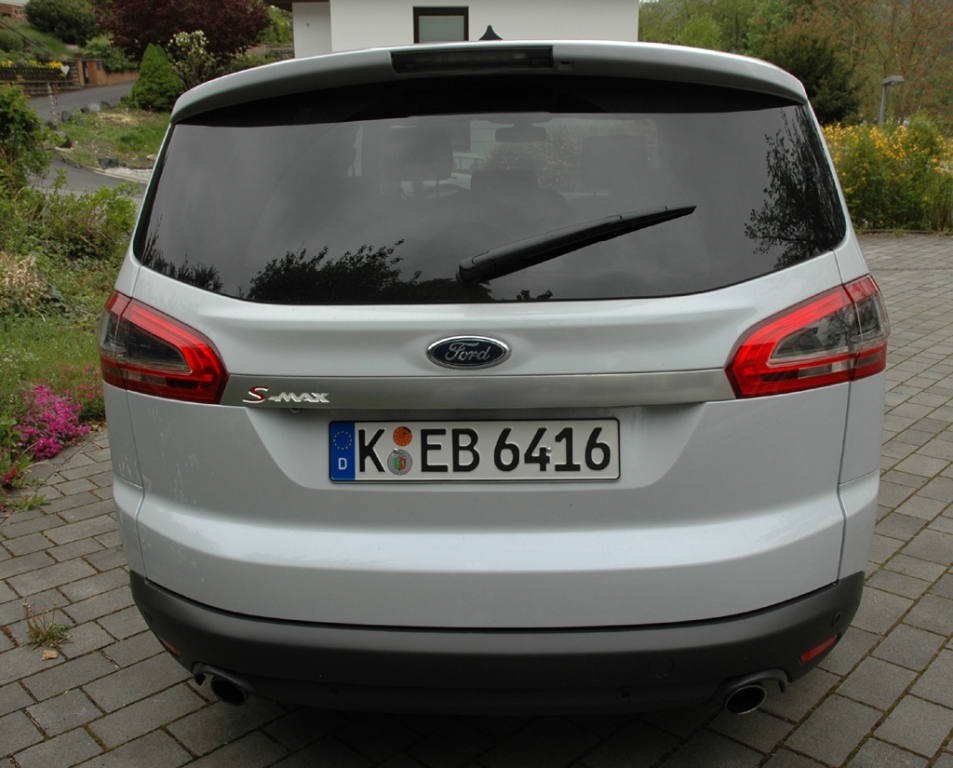 Ford S-Max Ecoboost: Heckansicht.