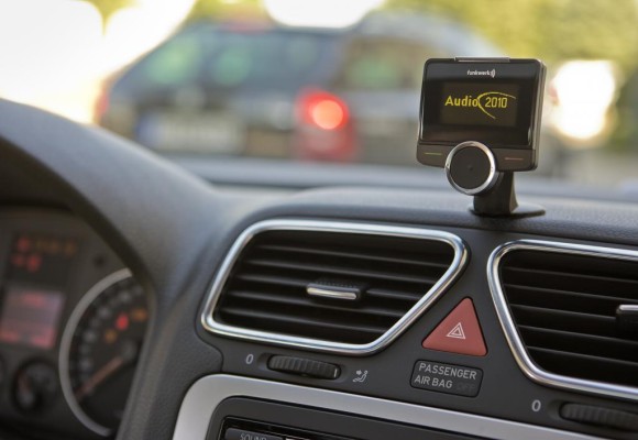 Funkwerk Dabendorf bringt neue Bluetooth-Freisprecheinrichtung