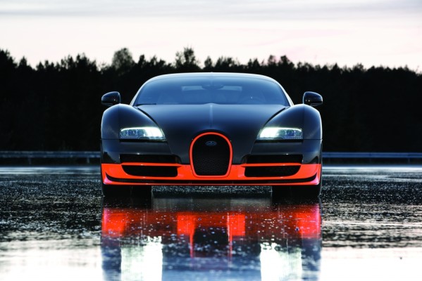 Geschwindigkeitsweltrekord mit dem Bugatti Veyron Super Sport