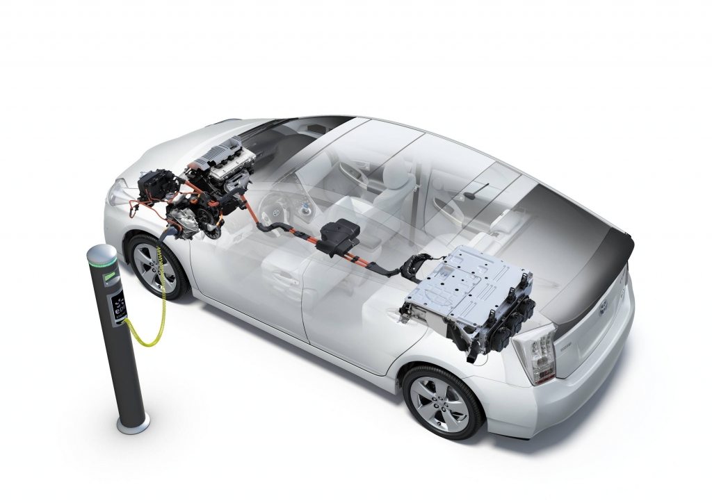 Größere Reichweite für Toyota Prius Plug-In