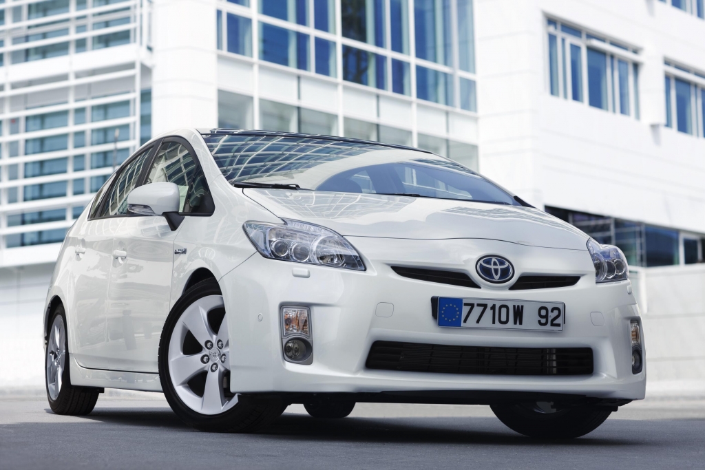 Größere Reichweite für Toyota Prius Plug-In