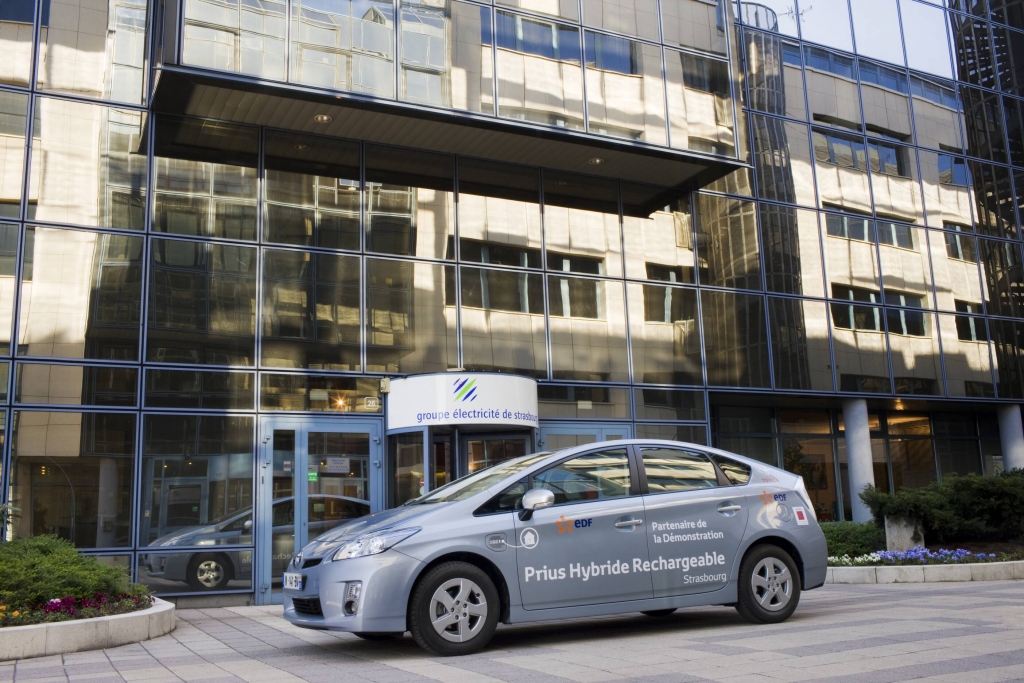 Größere Reichweite für Toyota Prius Plug-In
