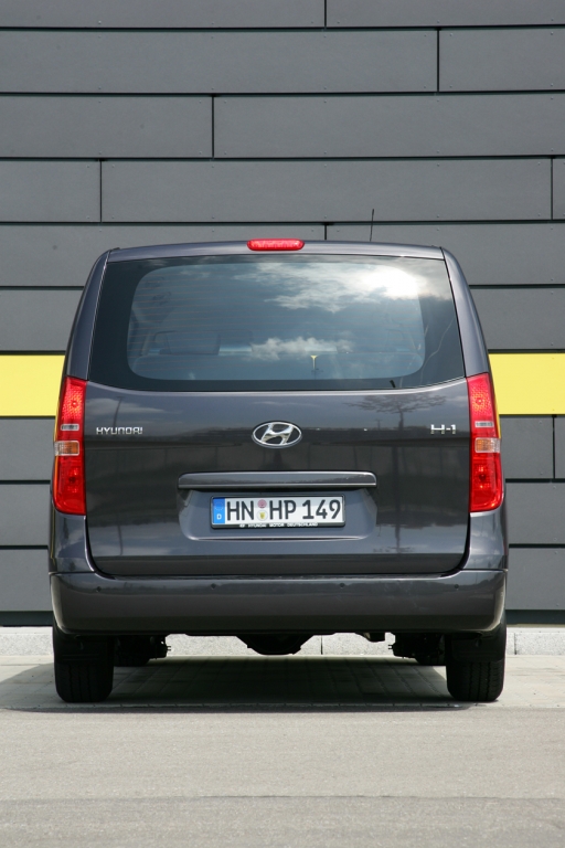 Hyundai bringt neues Einstiegsmodell des H1 Travel