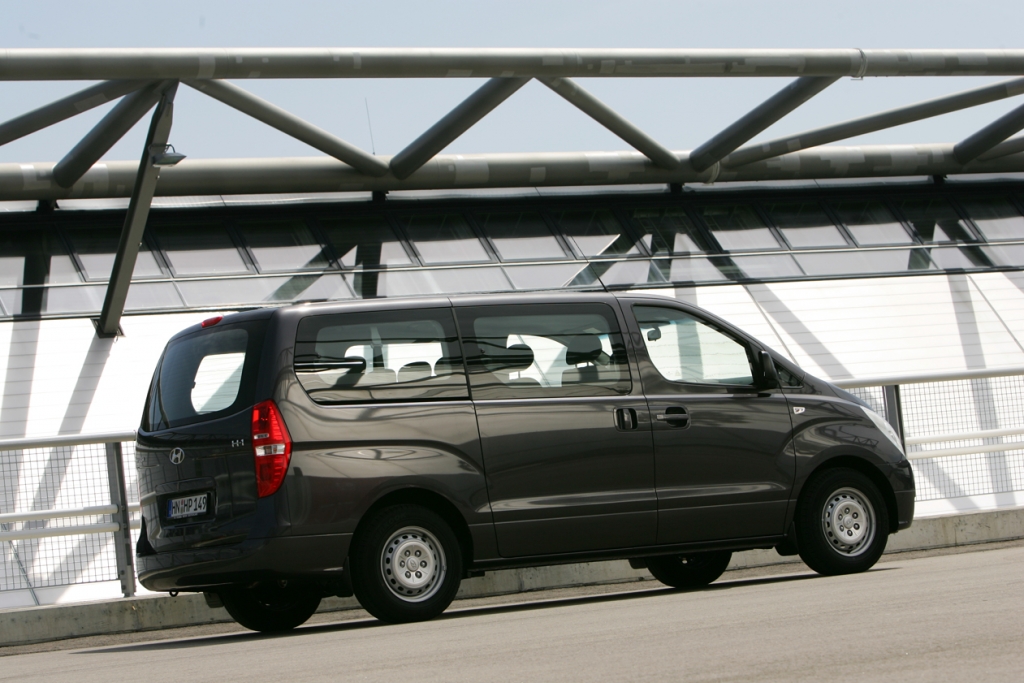 Hyundai bringt neues Einstiegsmodell des H1 Travel
