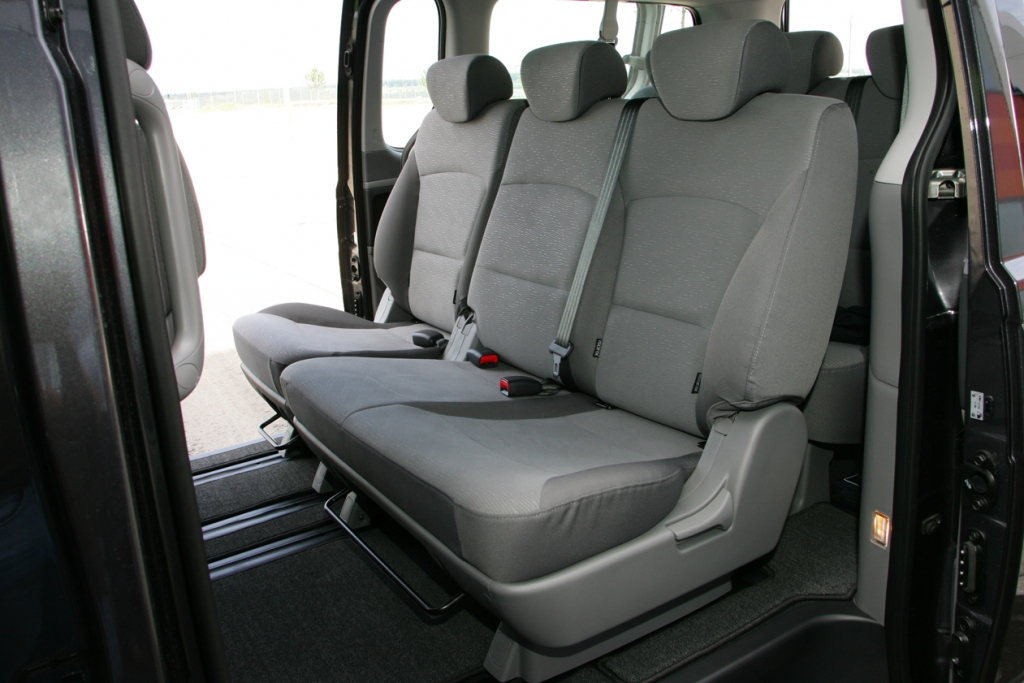 Hyundai bringt neues Einstiegsmodell des H1 Travel