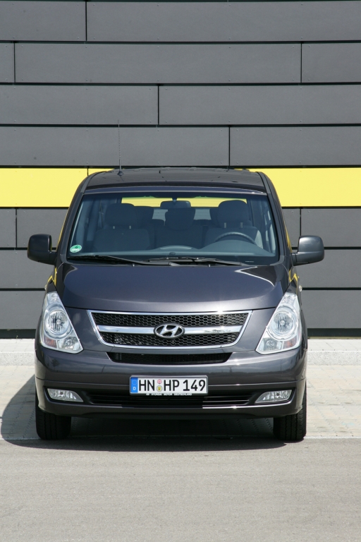 Hyundai bringt neues Einstiegsmodell des H1 Travel