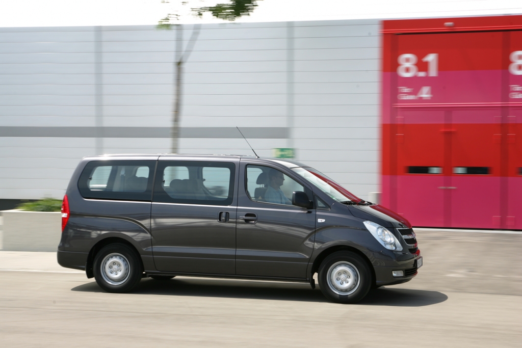 Hyundai bringt neues Einstiegsmodell des H1 Travel