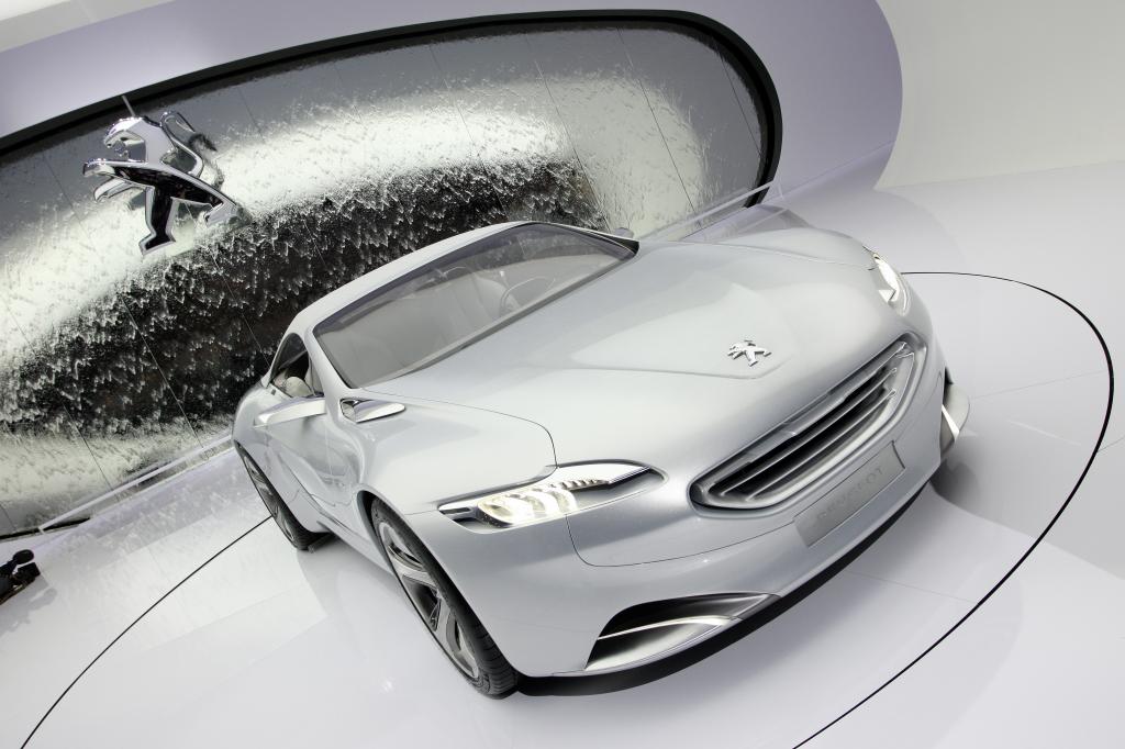 Konzeptfahrzeug 5 by Peugeot