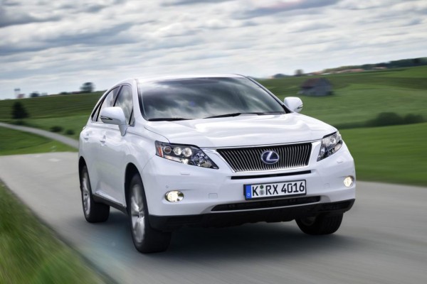 Kunden halten Lexus die Treue 