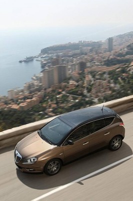 Lancia wertet Delta-Modelle auf