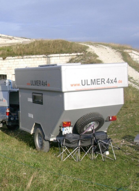 Living in a box: Camping mit Offroadanhänger
