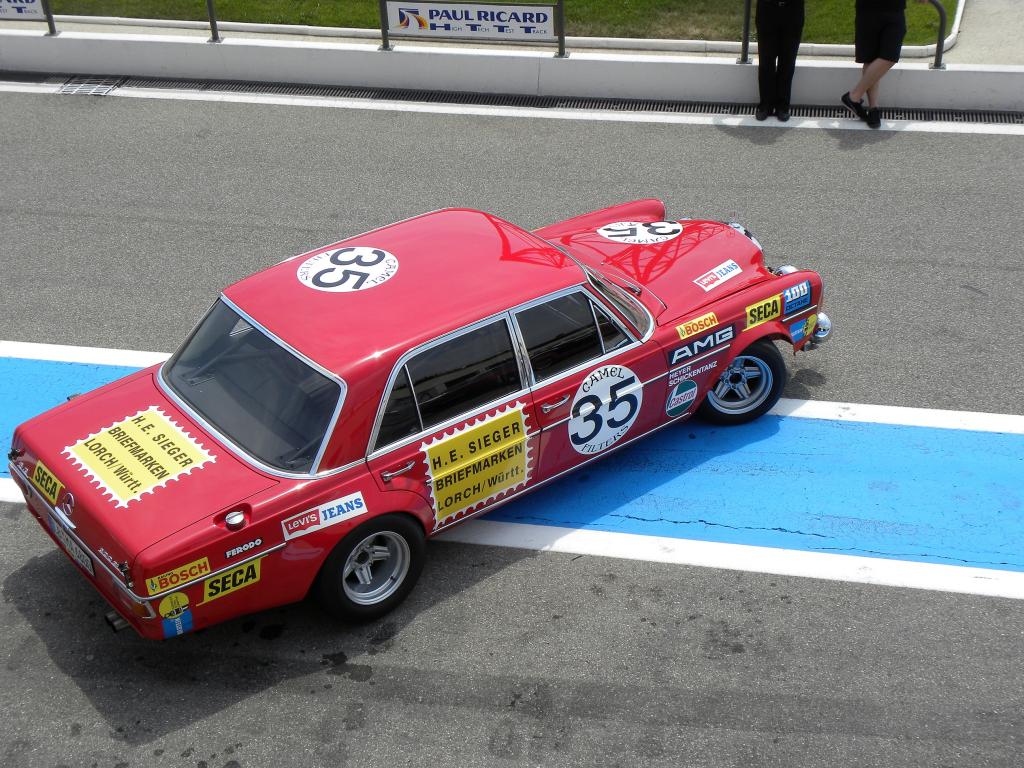 Mercedes-Benz 300 SEL 6.8 AMG: die 