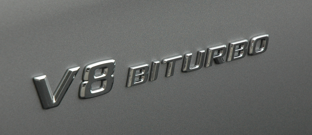 Mercedes CL 63 AMG: Motorisierungsschriftzug auf der Fahrerseite.