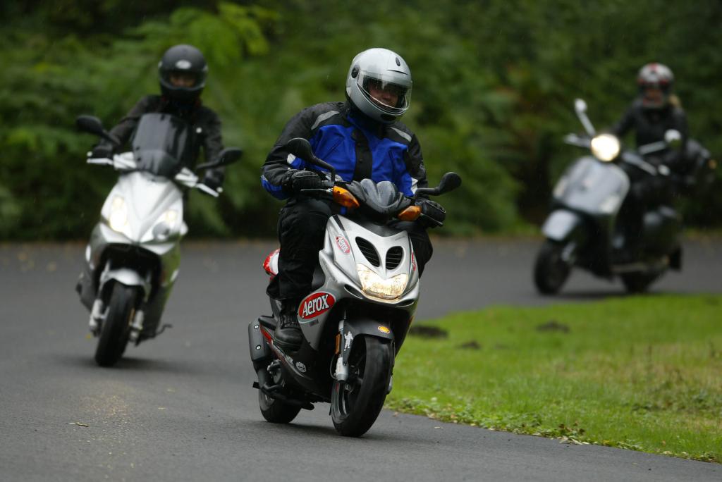 Moped-Führerschein mit 15 Jahren: Pro und Contra 