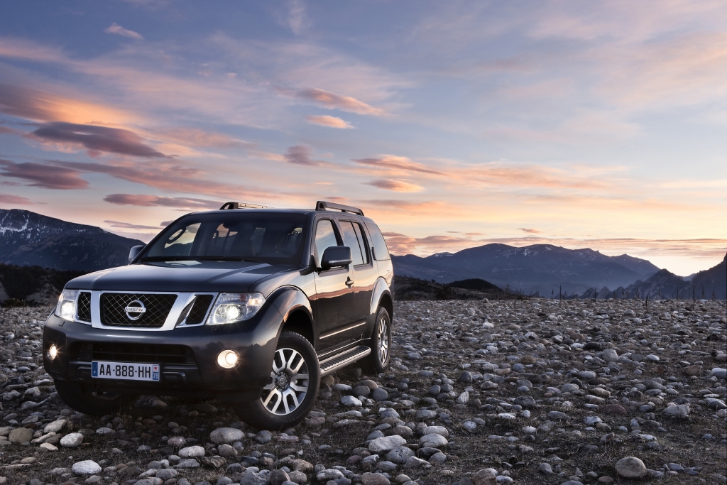 Nissan rüstet Navara und Pathfinder mit neuem V6-Diesel aus