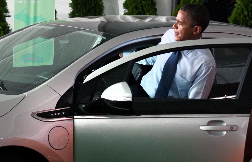 Obama testet Chevrolet Volt