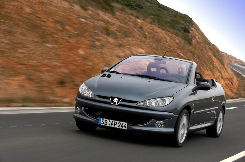 Peugeot 206 CC ist meistverkauftes Coupé-Cabriolet aller Zeiten