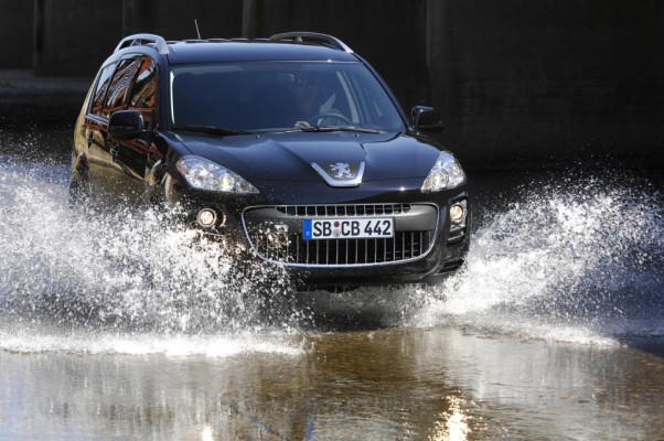 Peugeot 4007 2.2-Liter HDi erfüllt Euro5