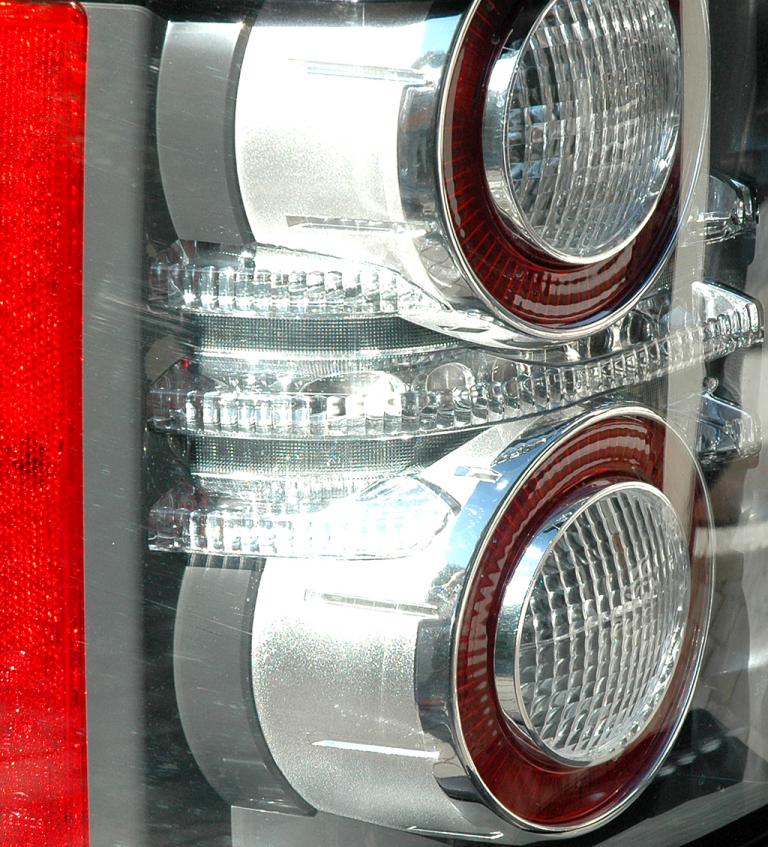 Range Rover Supercharged: Leuchteinheit hinten. 