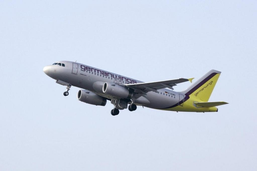 Ratgeber Urlaub: Bei Billig-Airlines auf Details achten 