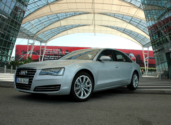 Souveräner Luxus im ganz großen Stil: Audi schiebt Langversion des A8 im Herbst nach