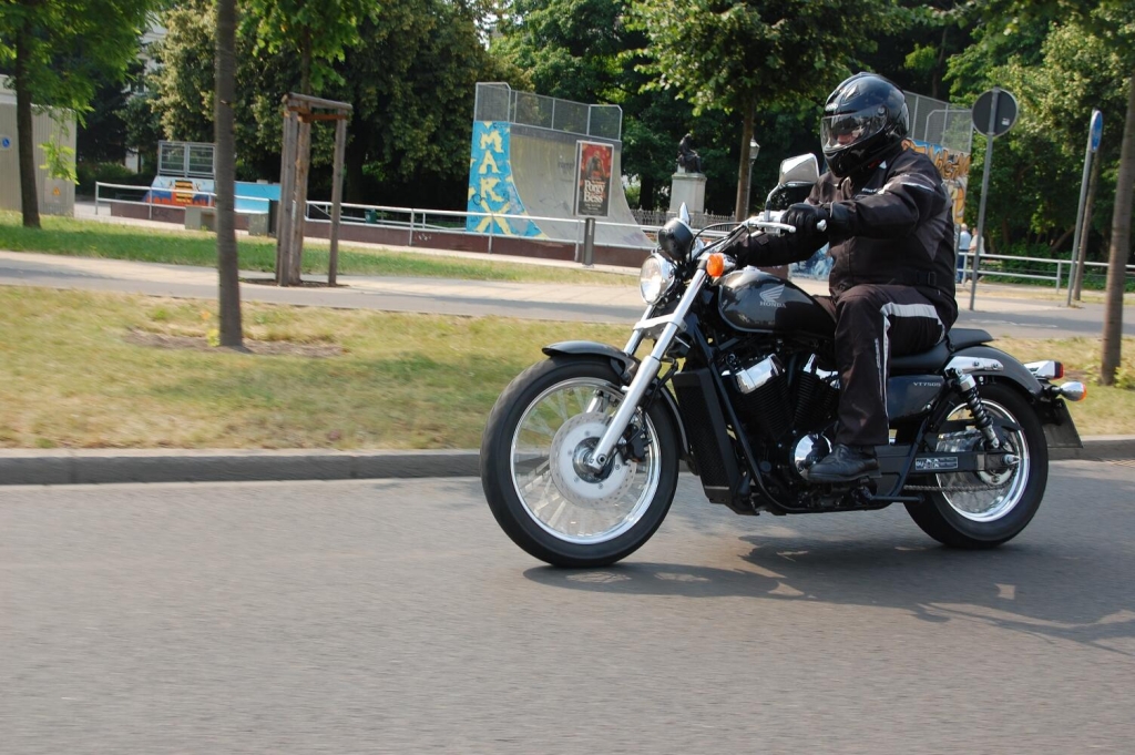 Testfahrt Honda VT 750 S: Urbaner Cruiser der Shadow-Reihe