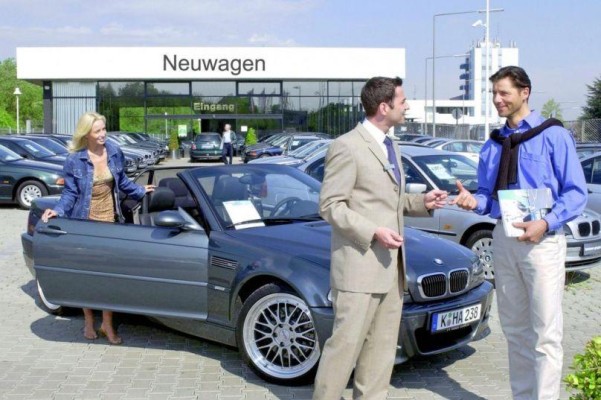 Trend zur Netzreduzierung bei Handelsstützpunkten 
