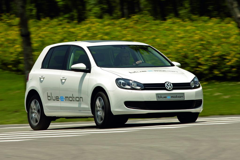 VW startet mit Elektroautos bei der Silvretta Classic Rallye