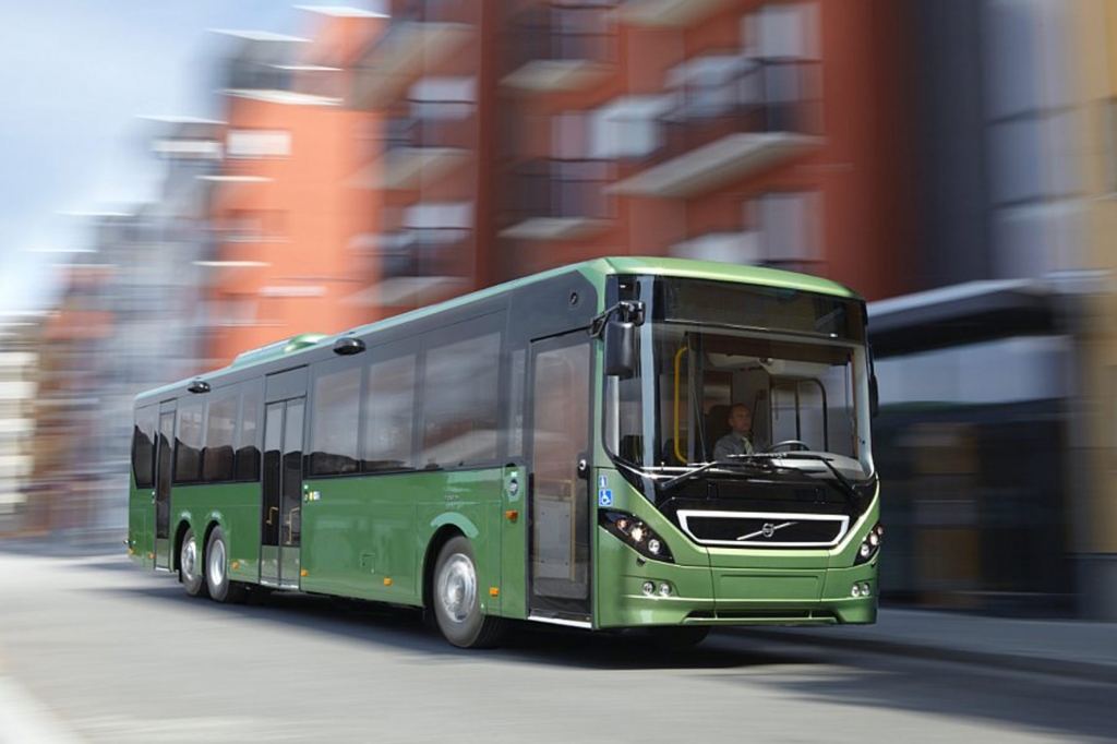 Volvo stellt neuen Überlandbus auf der IAA vor 