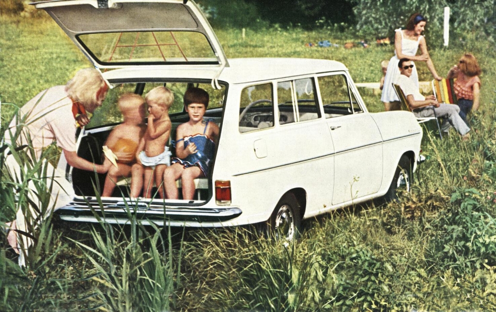 Vom Caravan zum Sports Tourer: Kompaktklasse-Kombis von Opel