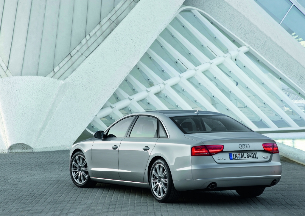 Vorstellung Audi A8 W12: Leistung rauf, Verbrauch runter