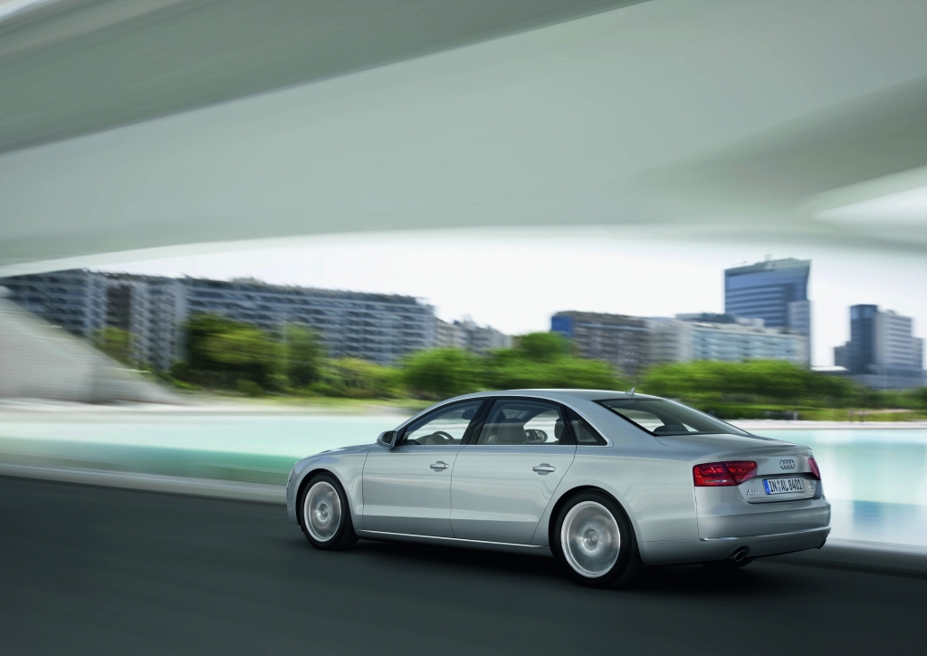 Vorstellung Audi A8 W12: Leistung rauf, Verbrauch runter