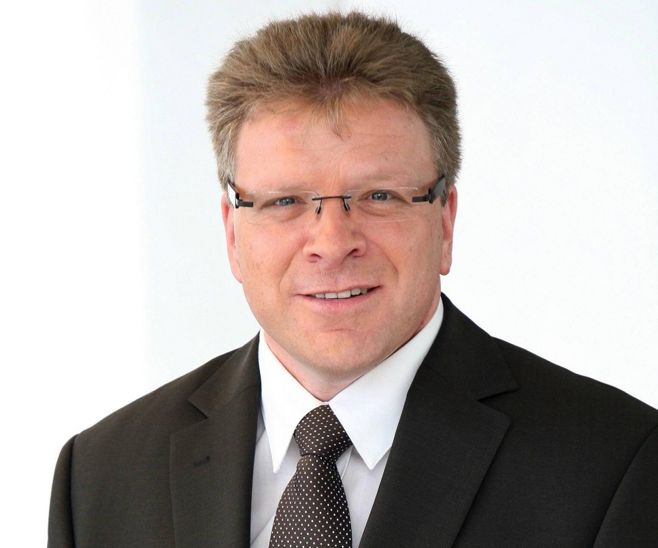 ZF-Personalvorstand Thomas Sigi folgt dem Ruf Audis