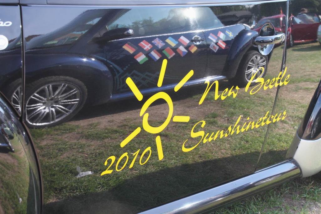 „New Beetle Sunshinetour 2010“ in Travemünde.
