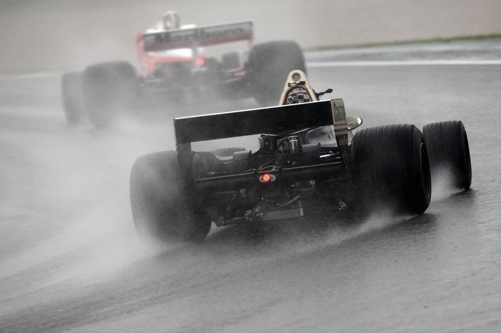 38. AvD-Oldtimer-Grand-Prix: Regen trübte den Abschlusstag