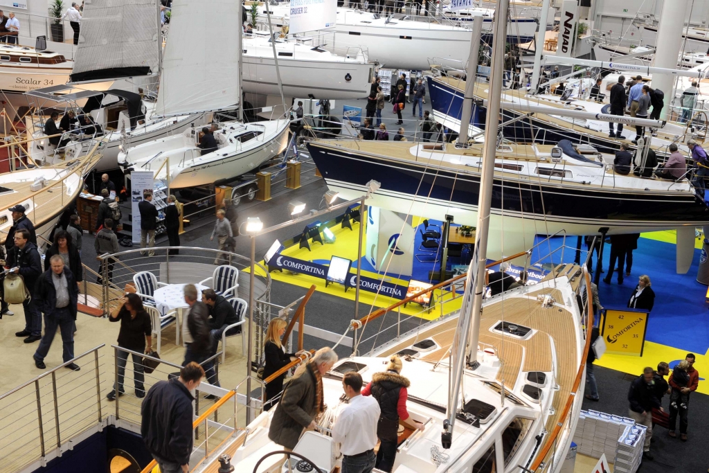 51. Internationale Bootsausstellung hanseboot 2010 mit Weltpremieren, Sonderschauen und Regatta der Meister