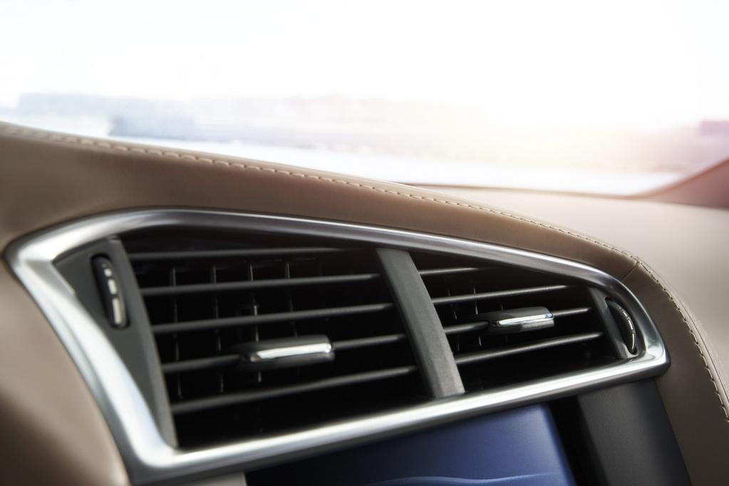 Citroen DS4 - Edel-Kompaktwagen im Coupé-Stil 