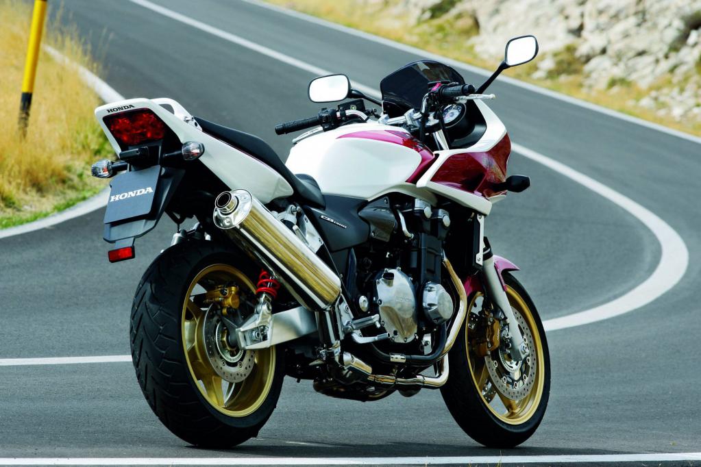 Die Honda CB 1300 ist für 12 490 Euro zu haben. 