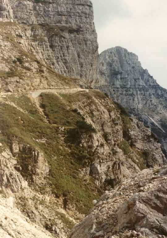 Die gefährlichsten Straßen der Welt - Heute: Auf den Pasubio in Italien 