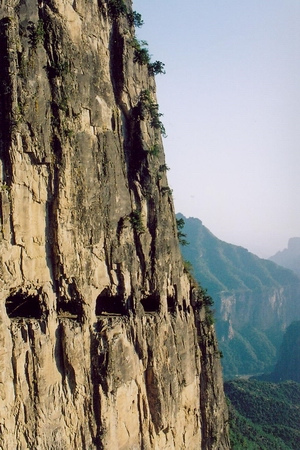 Die gefährlichsten Straßen der Welt - Heute: Guoliang Tunnel Road in China 