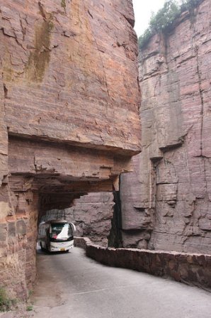 Die gefährlichsten Straßen der Welt - Heute: Guoliang Tunnel Road in China 