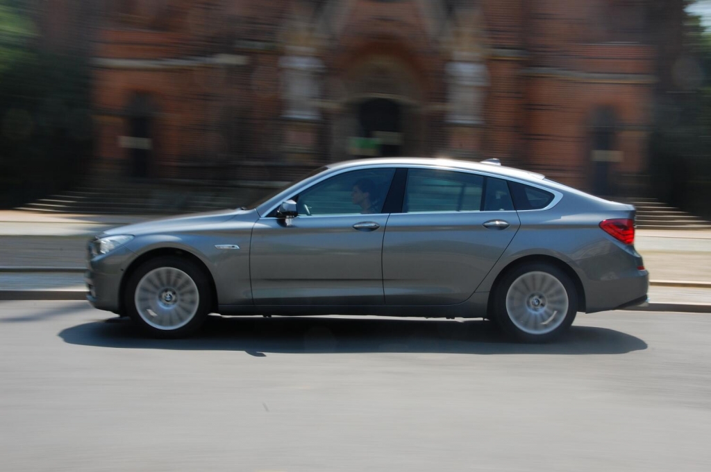 Fahrbericht BMW 535i GT EfficientDynamics: Polarisiert, überrascht, fasziniert – Der Grand Turismo aus Bayern  