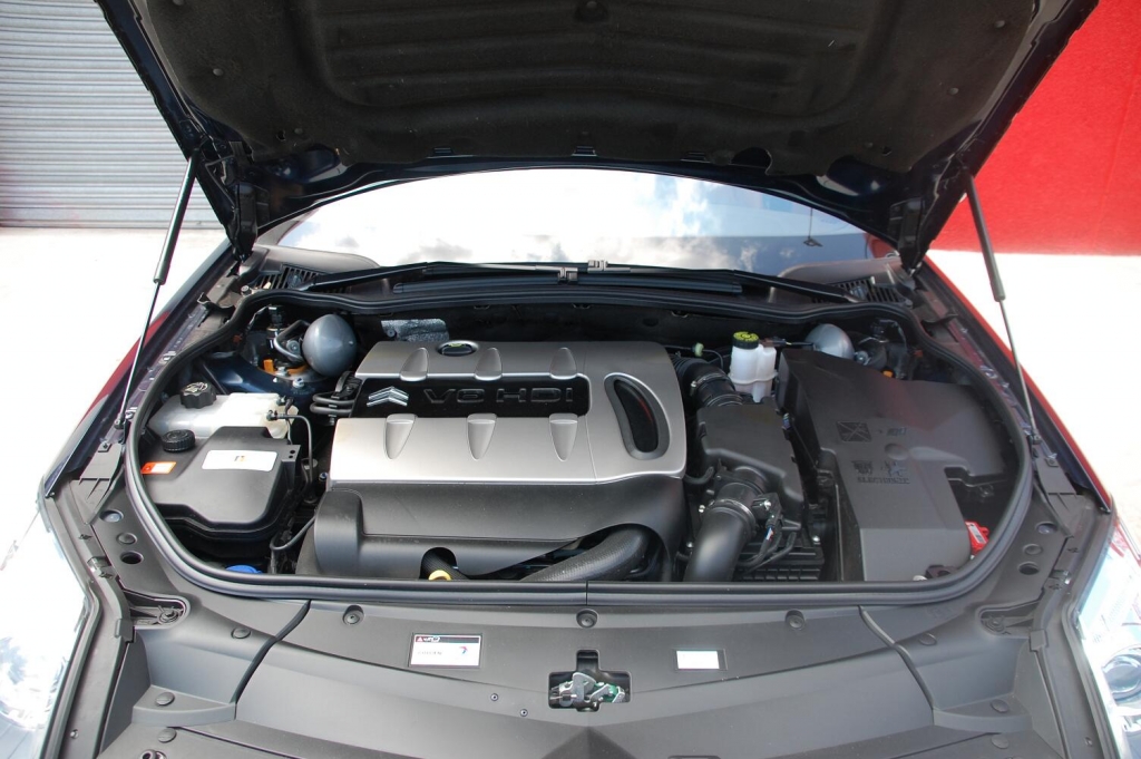 Fahrbericht Citroën C6 HDi 240: Business-Limousine nicht nur für Selbstfahrer