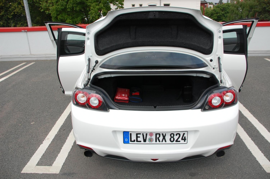 Fahrbericht Mazda RX-8: Entschlossen wankelmütige 231 PS