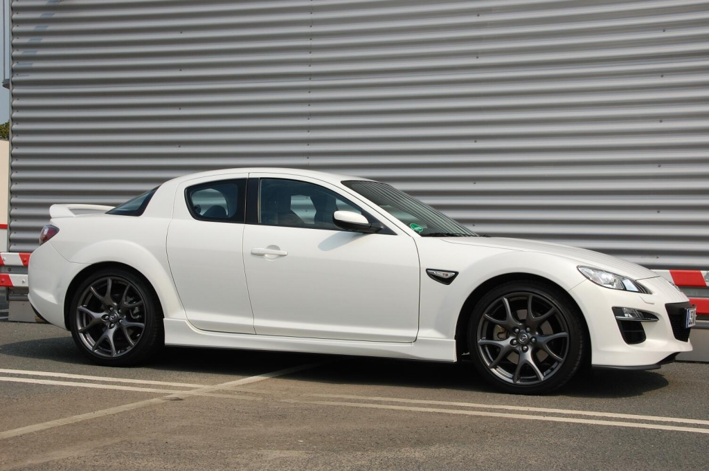 Fahrbericht Mazda RX-8: Entschlossen wankelmütige 231 PS