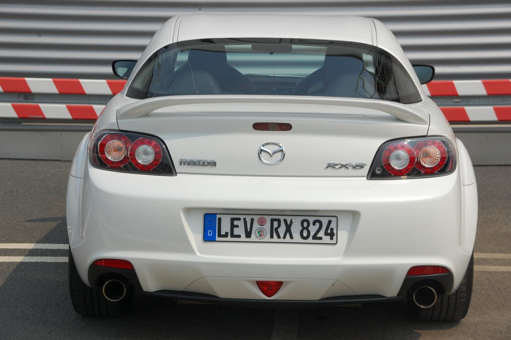 Fahrbericht Mazda RX-8: Entschlossen wankelmütige 231 PS