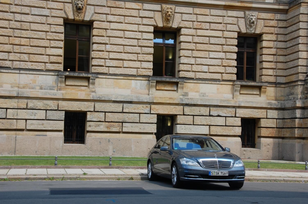 Fahrbericht Mercedes-Benz S400 Hybrid BlueEfficiency: Business von seiner schönsten Seite